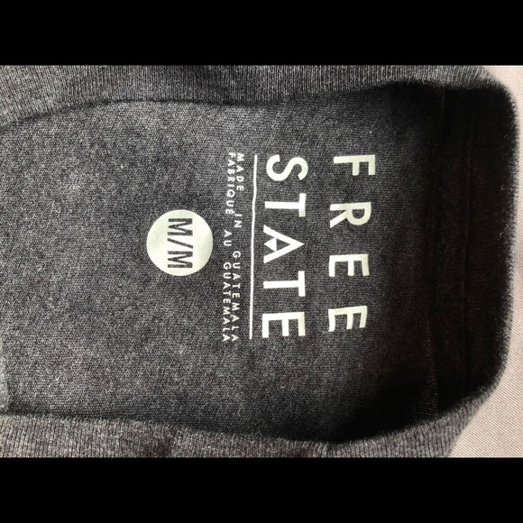 Aeropostale T Shirt - Picture 3 of 4